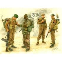 Kit in plastica figure MB3512