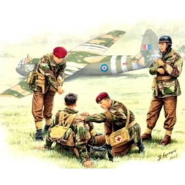 Kit in plastica figure MB3534